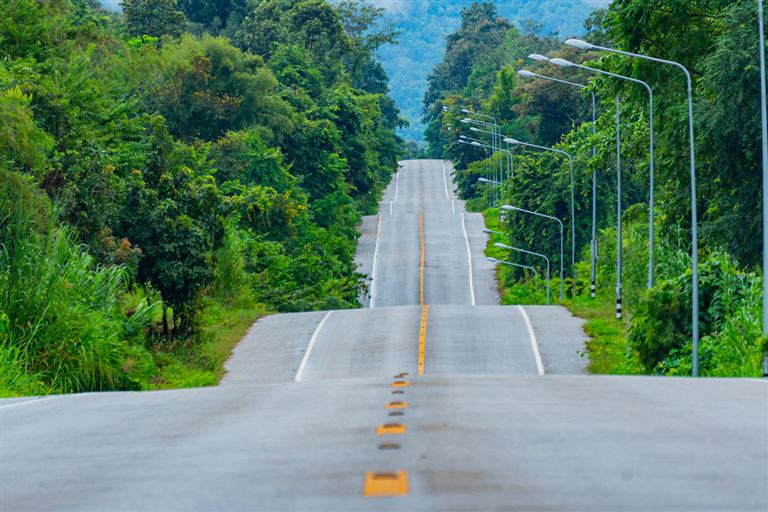 Nordthailand auf 4 Rädern ©pigphoto/istock